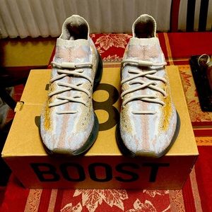 The Yeezy Boost 380 'Pepper' Unisex                            US 10 1/2